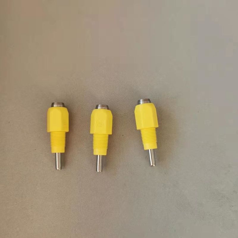 Poultry Waterer Screw Chicken Nipple Drinker System